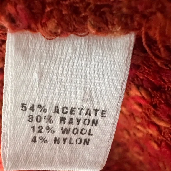 St. John Red Textured Cardigan - Picture 2 of 10